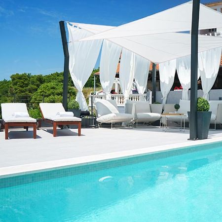 Villa Gray Tribunj  Luaran gambar